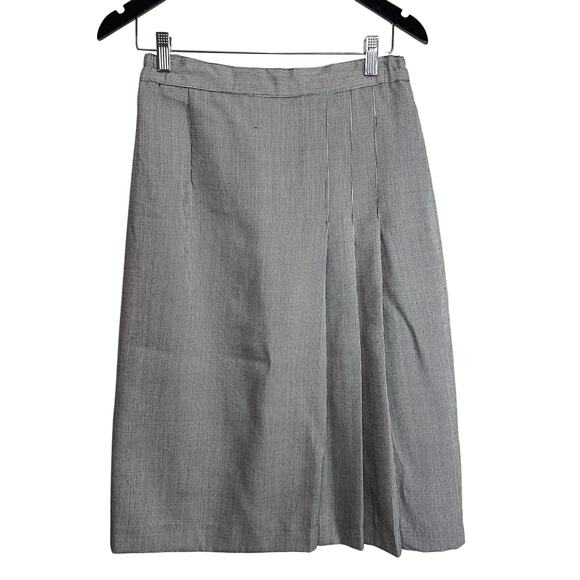 Vintage Houndstooth Size 8 Pleated Skirt Knee Length Professional Career Midi - Picture 1 of 9